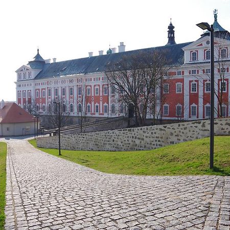Apartmany U Namesti 布劳莫夫 外观 照片